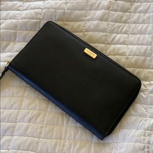 Kate Spade New York  talla Wallet/Clutch